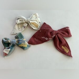 Set of three Little Road Co - Polar Express bows